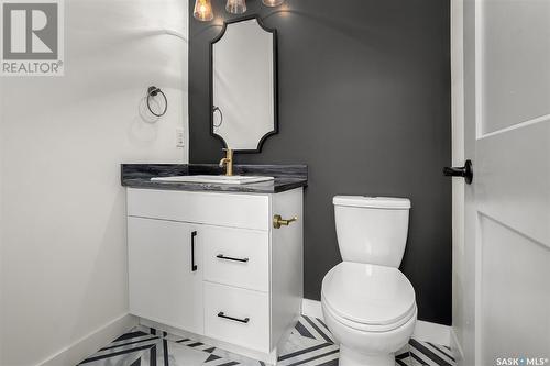 125 Ash Street, Saskatoon, SK - Indoor Photo Showing Bathroom