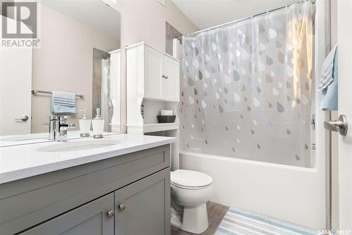 3539 Green Turtle Road, Regina, SK - Indoor Photo Showing Bathroom