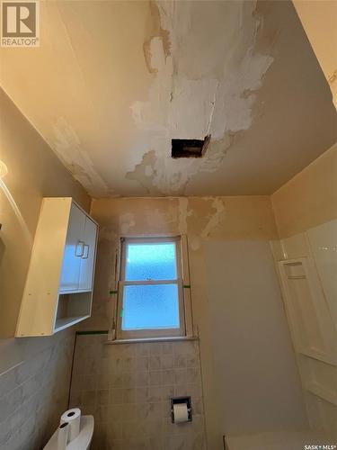 5100 Dewdney Avenue, Regina, SK - Indoor Photo Showing Bathroom