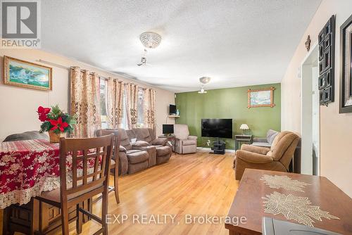 2024 Othello Avenue, Ottawa, ON - Indoor Photo Showing Other Room