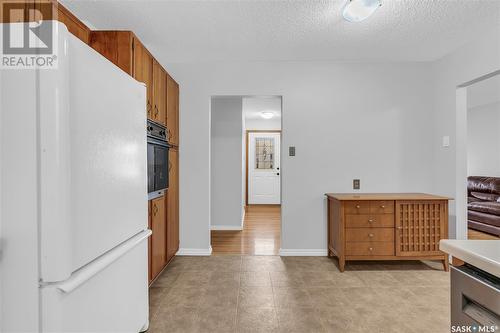 18 Hoeschen Crescent, Saskatoon, SK - Indoor Photo Showing Other Room