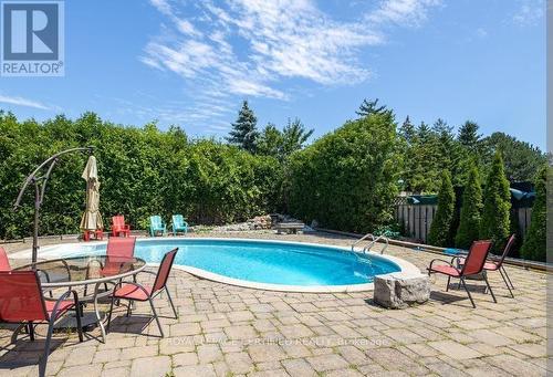 2489 Olinda Court, Mississauga, ON - Outdoor With In Ground Pool With Backyard