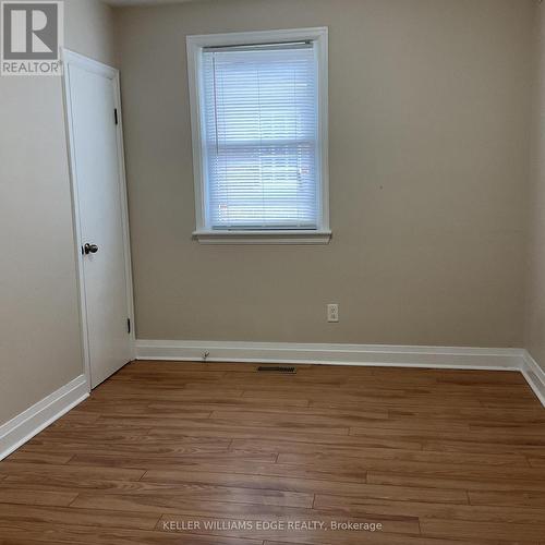 25 West 4Th Street, Hamilton, ON - Indoor Photo Showing Other Room