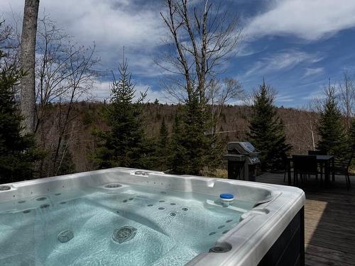 Balcon - 220 Rue De L'Everest, La Conception, QC - Outdoor