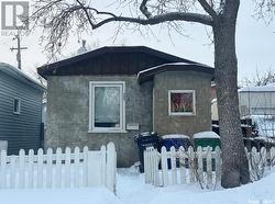 127 K AVENUE S  Saskatoon, SK S7M 2C5