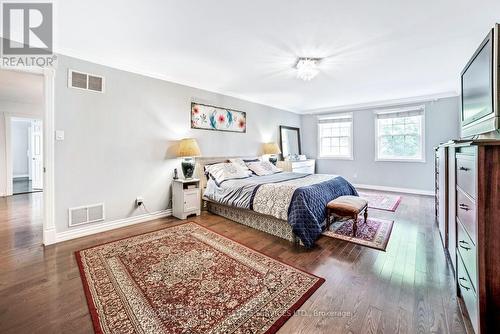 4069 Lakeshore Road, Burlington, ON - Indoor Photo Showing Bedroom