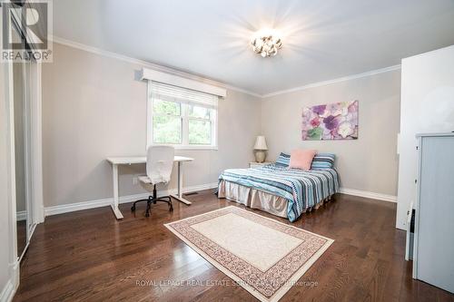 4069 Lakeshore Road, Burlington, ON - Indoor Photo Showing Bedroom