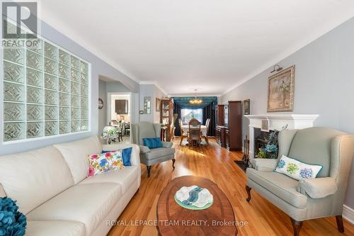 790 Hamlet Road, Ottawa, ON - Indoor Photo Showing Living Room With Fireplace