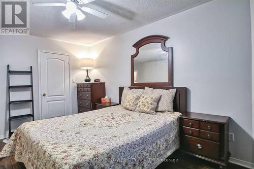 6918 Buttle Station Place, Mississauga, ON - Indoor Photo Showing Bedroom