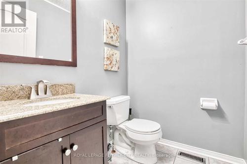 6918 Buttle Station Place, Mississauga, ON - Indoor Photo Showing Bathroom