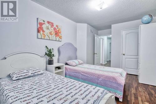 6918 Buttle Station Place, Mississauga, ON - Indoor Photo Showing Bedroom