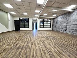 2430 Boul. Industriel  Laval (Chomedey), QC H7S 2G7