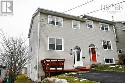 5B Barclay Avenue  Halifax, NS B3R 1B3