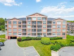 104 80 Waterfront Drive  Bedford, NS B4A 4E4