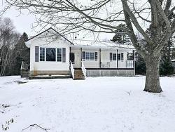 21 Coldstream Drive  Valley, NS B6L 3G2