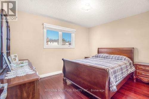 477 Fendalton Street, Mississauga, ON - Indoor Photo Showing Bedroom