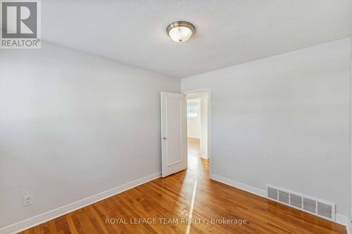 420 Billings Avenue, Ottawa, ON - Indoor Photo Showing Other Room