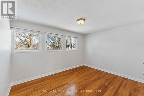 420 Billings Avenue, Ottawa, ON - Indoor Photo Showing Other Room