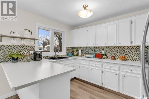 1502 12Th Avenue N, Regina, SK - Indoor Photo Showing Kitchen