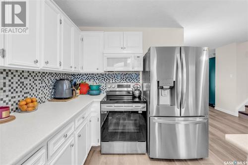 1502 12Th Avenue N, Regina, SK - Indoor Photo Showing Kitchen