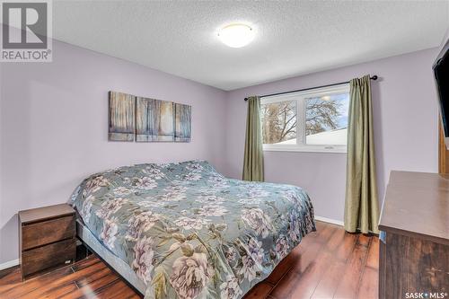 1502 12Th Avenue N, Regina, SK - Indoor Photo Showing Bedroom