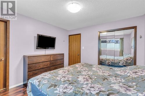 1502 12Th Avenue N, Regina, SK - Indoor Photo Showing Bedroom