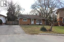 664 CHESTNUT PLACE  Burlington, ON L7N 3E8