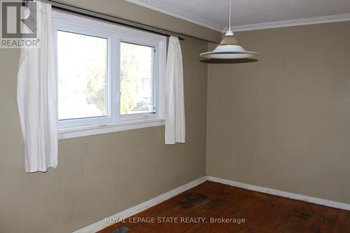 664 Chestnut Place, Burlington, ON - Indoor Photo Showing Other Room