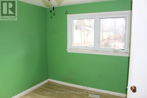 664 Chestnut Place, Burlington, ON - Indoor Photo Showing Other Room