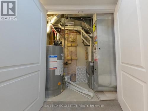 1427 Granrock Crescent, Mississauga, ON - Indoor Photo Showing Basement