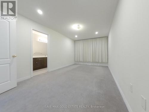 1427 Granrock Crescent, Mississauga, ON - Indoor Photo Showing Other Room