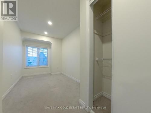 1427 Granrock Crescent, Mississauga, ON - Indoor Photo Showing Other Room