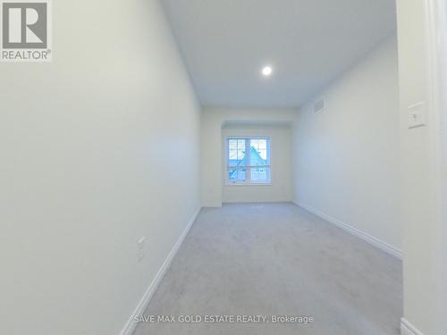 1427 Granrock Crescent, Mississauga, ON - Indoor Photo Showing Other Room