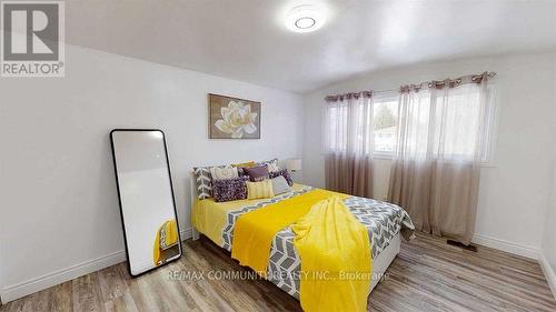 259 Ross Avenue, Kitchener, ON - Indoor Photo Showing Bedroom