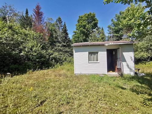 Façade - Route 243, Racine, QC 