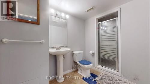 4387 Violet Road, Mississauga, ON - Indoor Photo Showing Bathroom