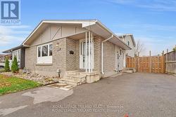 1315 JALNA BOULEVARD  London, ON N6E 2G3