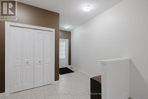 711 Springwood Crescent, London, ON - Indoor Photo Showing Other Room