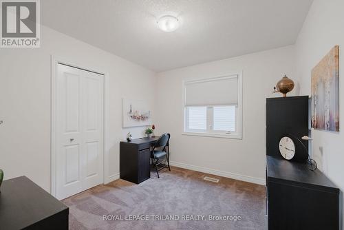 711 Springwood Crescent, London, ON - Indoor