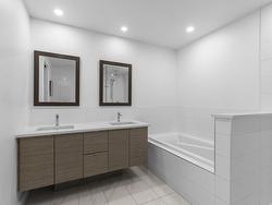 Ensuite bathroom - 