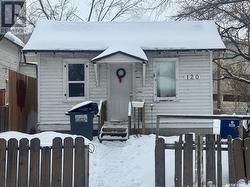 120 S AVENUE S  Saskatoon, SK S7M 2Z6