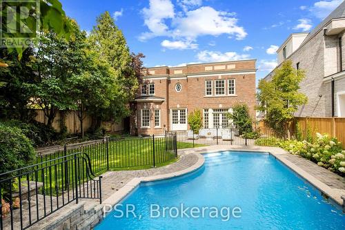 230 Dunvegan Road, Toronto (Forest Hill South), ON - Outdoor With In Ground Pool With Backyard