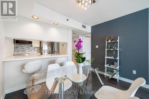 3301 - 38 Elm Street, Toronto, ON - Indoor Photo Showing Dining Room