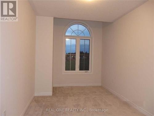 129 Beechborough Crescent, East Gwillimbury, ON - Indoor Photo Showing Other Room