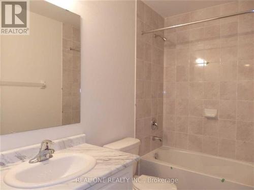 129 Beechborough Crescent, East Gwillimbury, ON - Indoor Photo Showing Bathroom