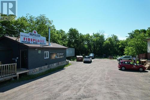 95 Main Street, Kawartha Lakes (Bobcaygeon), ON - Outdoor