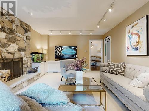 37 Bobwhite Crescent, Toronto (St. Andrew-Windfields), ON - Indoor Photo Showing Living Room With Fireplace