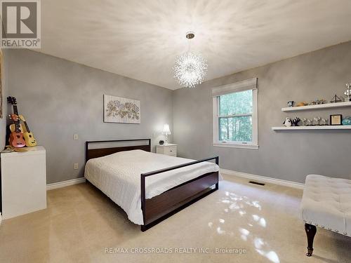 37 Bobwhite Crescent, Toronto (St. Andrew-Windfields), ON - Indoor Photo Showing Bedroom