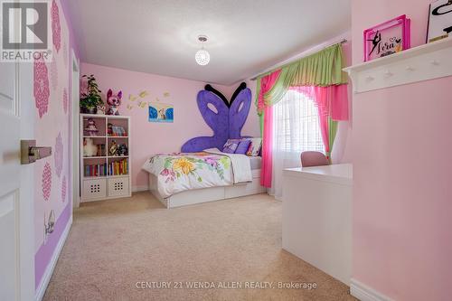 43 Belsey Lane, Clarington (Newcastle), ON - Indoor Photo Showing Bedroom