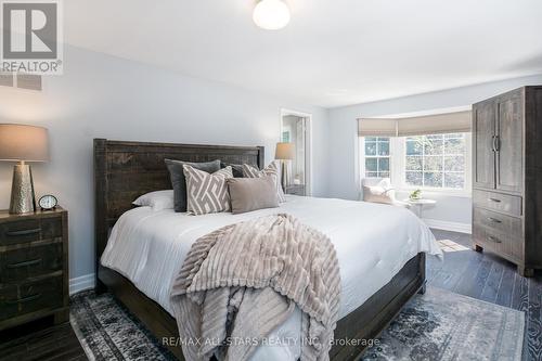 2 Harpers Croft, Markham, ON - Indoor Photo Showing Bedroom